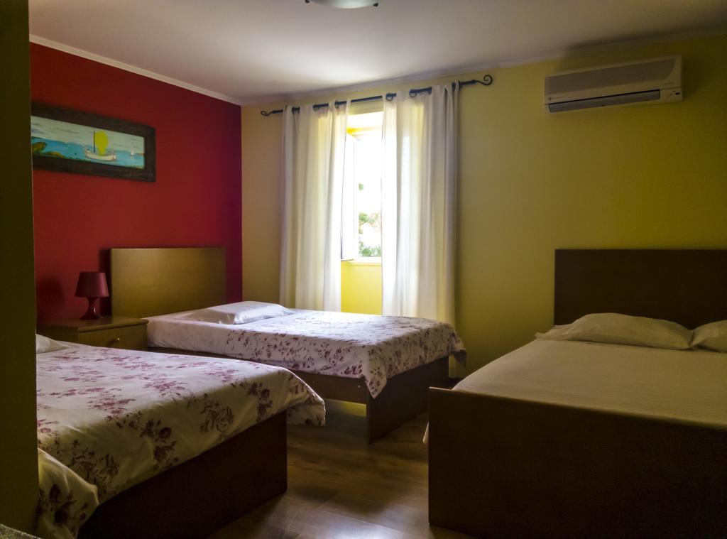 Hotel O Catraio มอนตีโจ ห้อง รูปภาพ